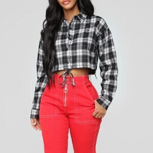 Most Necessary Plaid Top - Black/White